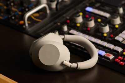 Вышли Sony WH-1000XM6